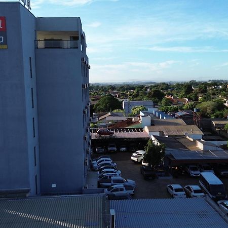 Turis Hotel Dourados Exterior photo